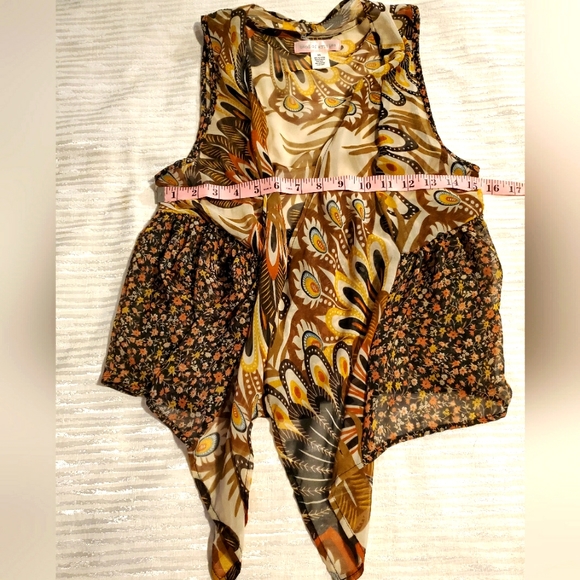 Band of Gypsies Sheer Vest - Picture 5 of 7